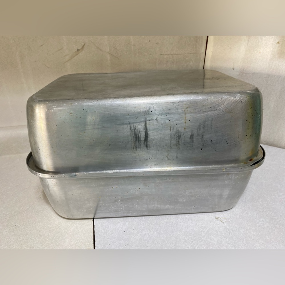 Vintage WearEver large roaster